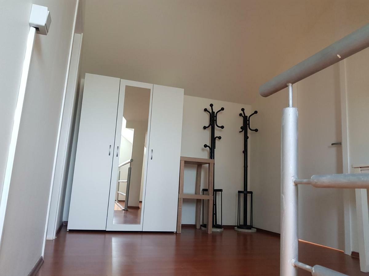 Holiday House "Villa Flora" Šibenik Buitenkant foto